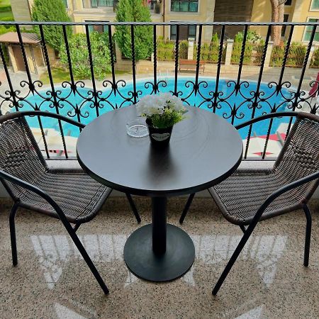 Family Hotel Paradise Saints Constantine and Helena Esterno foto