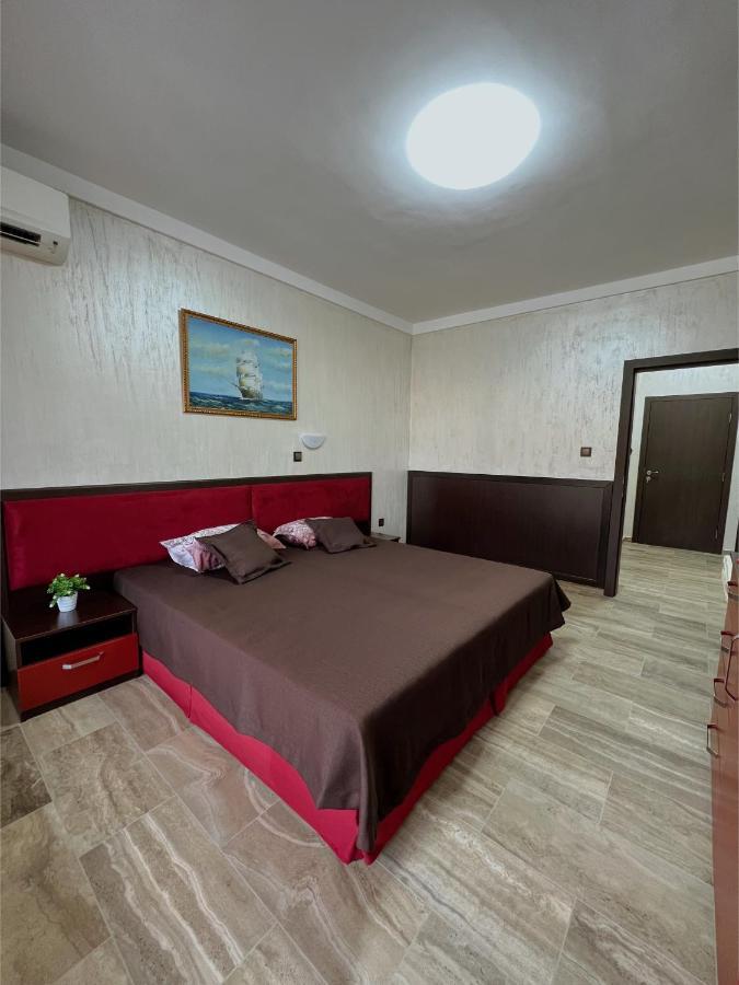 Family Hotel Paradise Saints Constantine and Helena Esterno foto