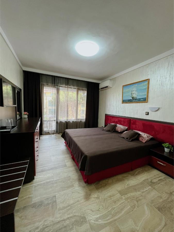 Family Hotel Paradise Saints Constantine and Helena Esterno foto