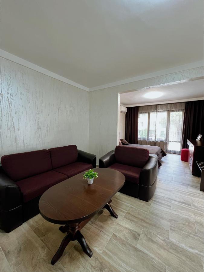 Family Hotel Paradise Saints Constantine and Helena Esterno foto
